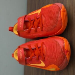 Nike Kids Vibrant Red and Orange ISOFLY Basketball Sneakers